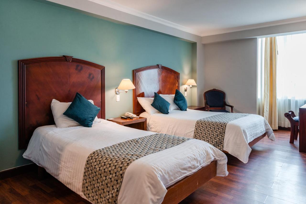 Hotel Libertador Loja Extérieur photo